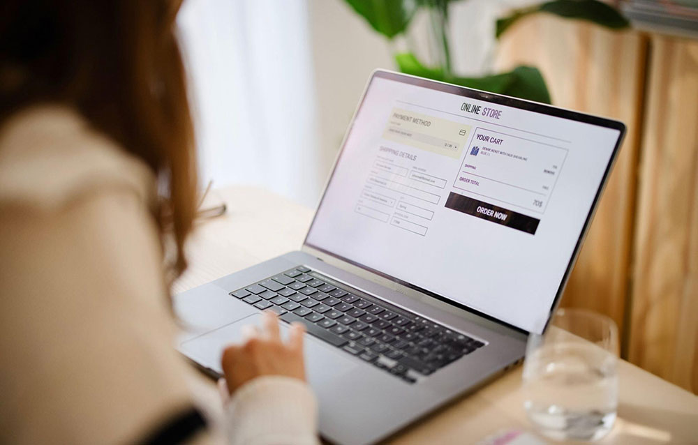E-Commerce and Virtual – brand for good products